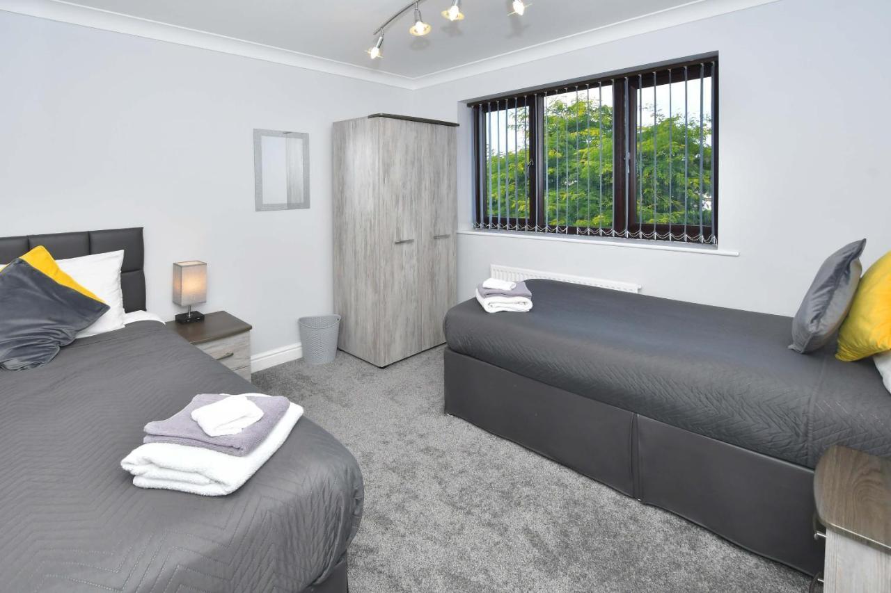 The Croft, North Staffordshire Villa Blythebridge ภายนอก รูปภาพ