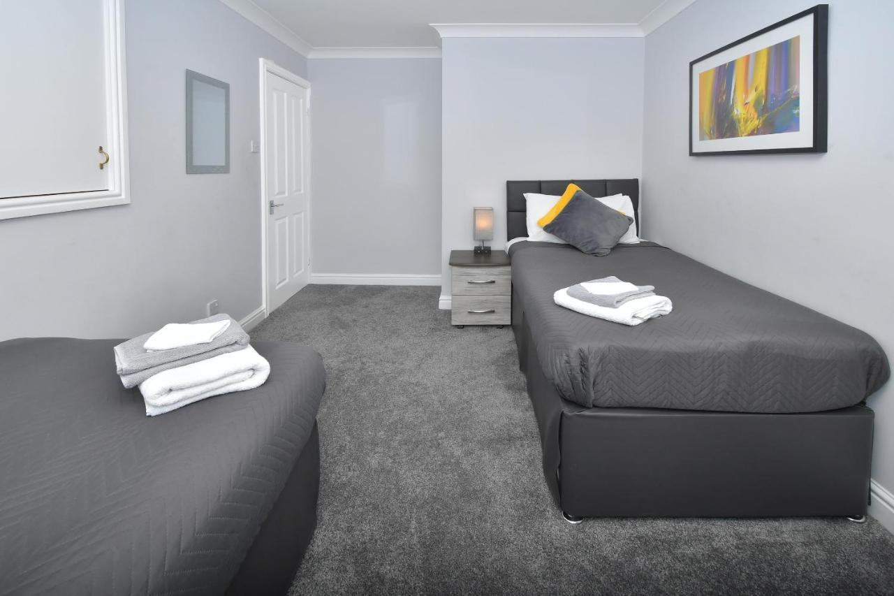 The Croft, North Staffordshire Villa Blythebridge ภายนอก รูปภาพ
